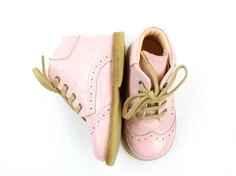 Angulus begyndersko rosa lak med snørebånd